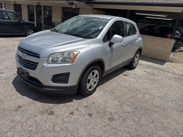 Chevrolet Trax Vehicle Image 02
