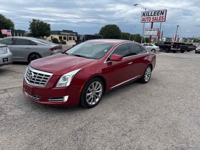 Cadillac XTS Vehicle Image 02