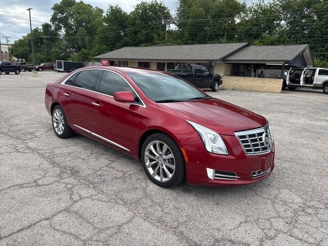Cadillac XTS Vehicle Image 03