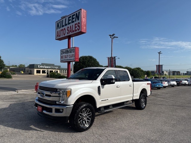 Ford Super Duty F-250 SRW Vehicle Image 02