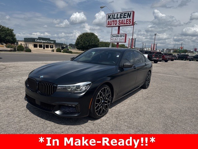 BMW 7 Series Vehicle Image 02