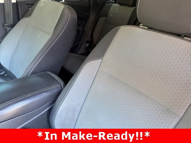 Ford Escape Vehicle Image 03