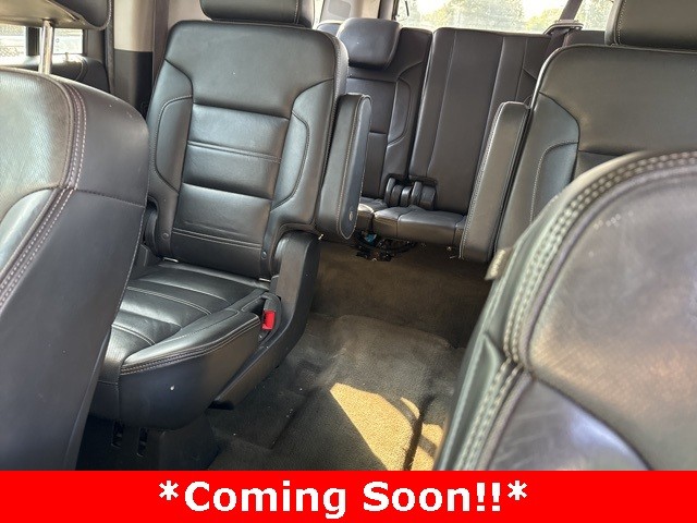 GMC Yukon XL Vehicle Image 02