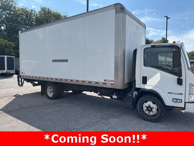Isuzu NPR Vehicle Image 02