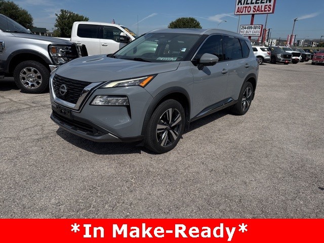 Nissan Rogue Vehicle Image 02
