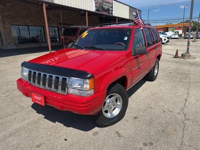 Jeep Grand Cherokee Vehicle Image 02