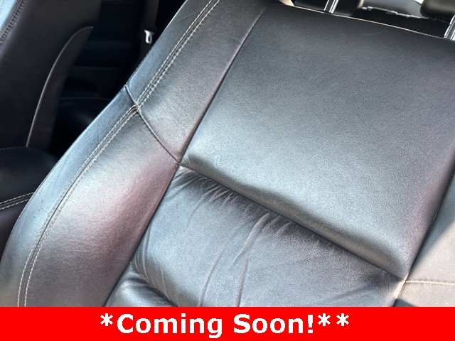 Jeep Grand Cherokee Vehicle Image 03