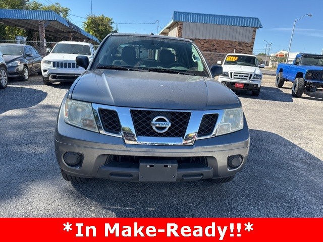 Nissan Frontier Vehicle Image 02