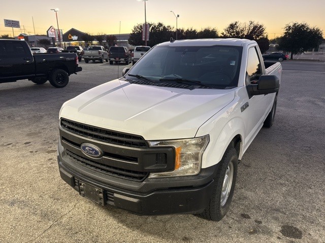 Ford F-150 Vehicle Image 02