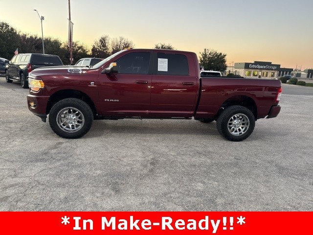 Ram 2500 Vehicle Full-screen Gallery Image 01