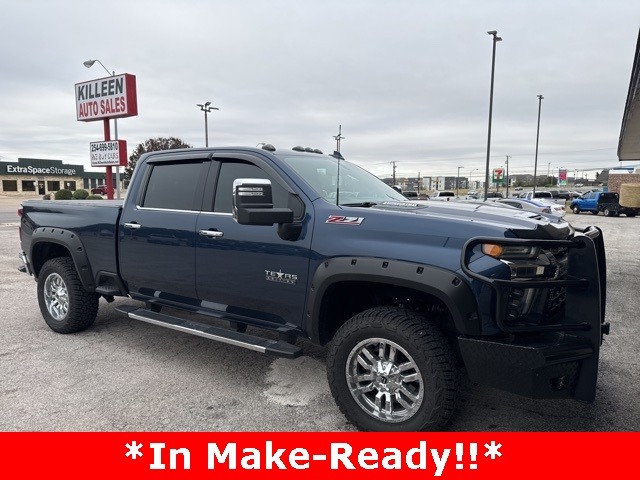 Chevrolet Silverado 2500HD Vehicle Full-screen Gallery Image 03