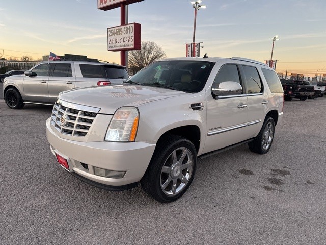 Cadillac Escalade Vehicle Image 03