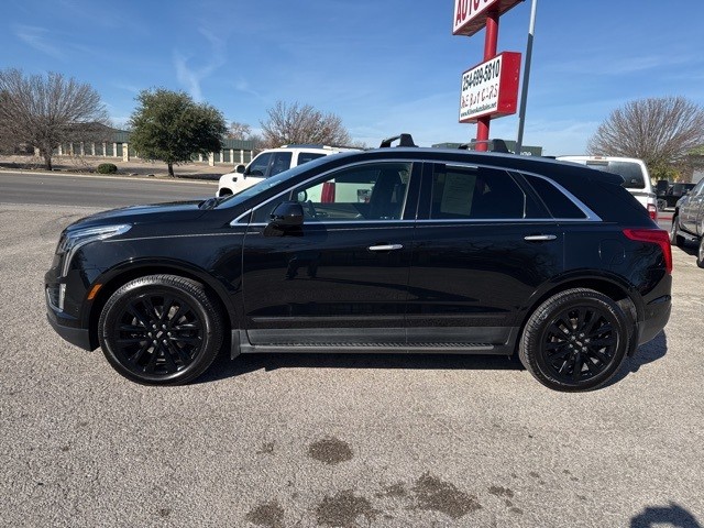 more details - cadillac xt5