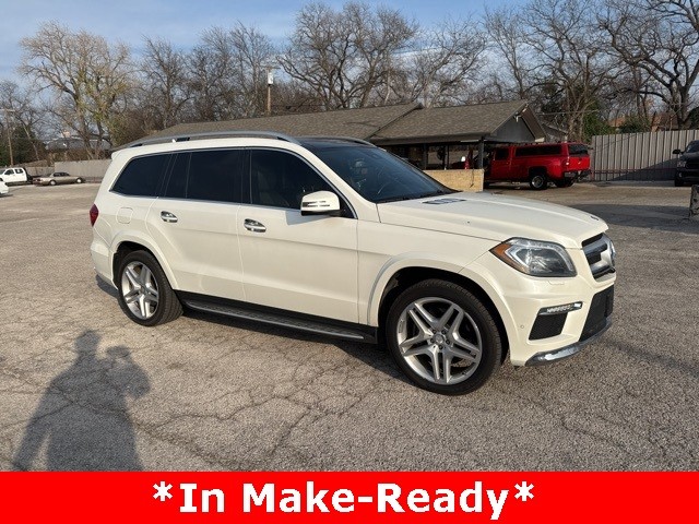 Mercedes-Benz GL-Class Vehicle Image 03