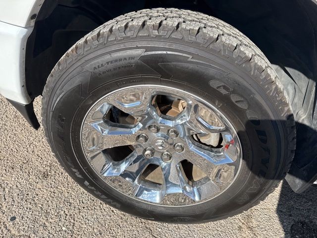 Ram 1500 Vehicle Image 03