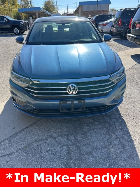 Volkswagen Jetta Vehicle Image 03