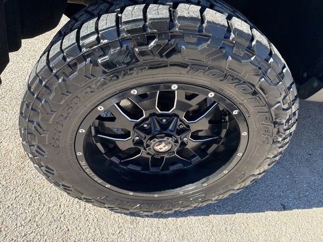 Chevrolet Silverado 1500 Vehicle Image 03