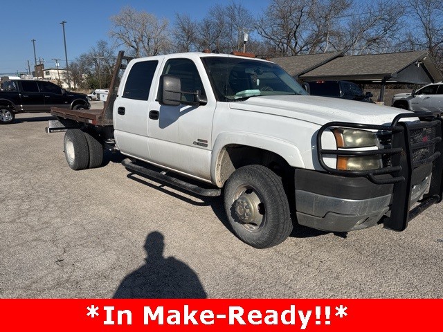 Chevrolet Silverado 3500 Vehicle Full-screen Gallery Image 03