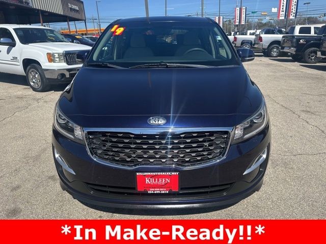 Kia Sedona Vehicle Image 03