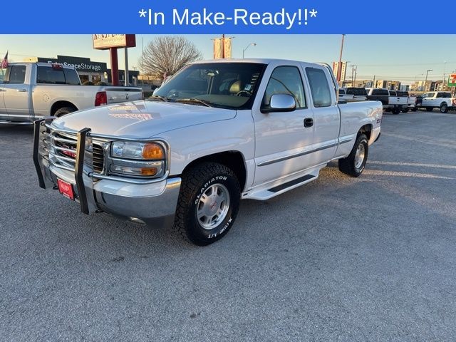 GMC Sierra 1500 Vehicle Image 02