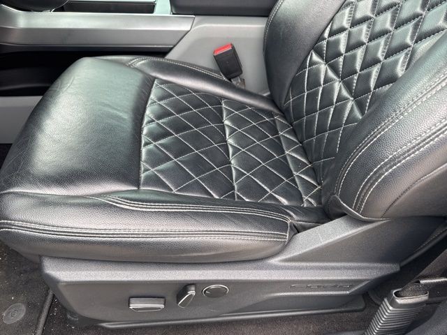 Ford F-150 Vehicle Image 03