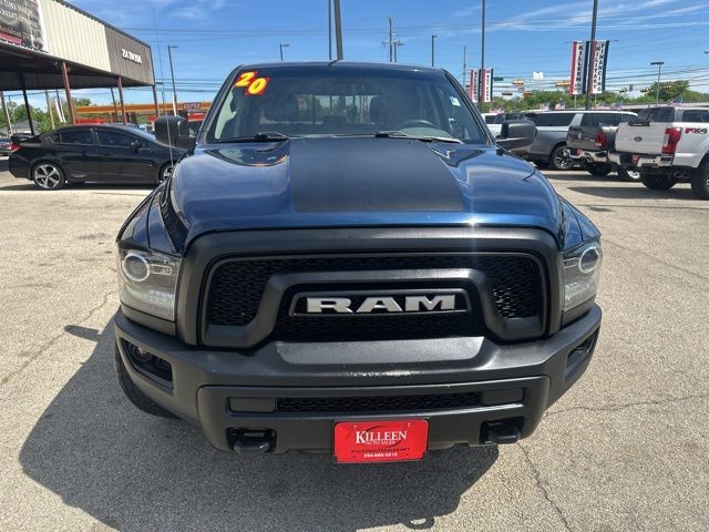 Ram 1500 Classic Vehicle Full-screen Gallery Image 03