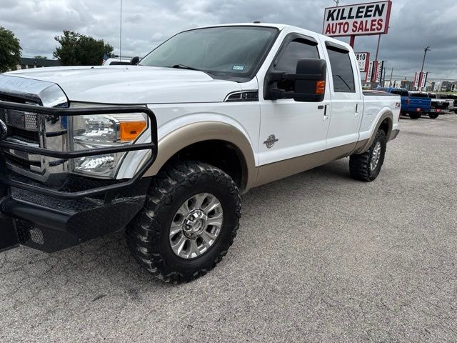 Ford Super Duty F-250 SRW Vehicle Image 02