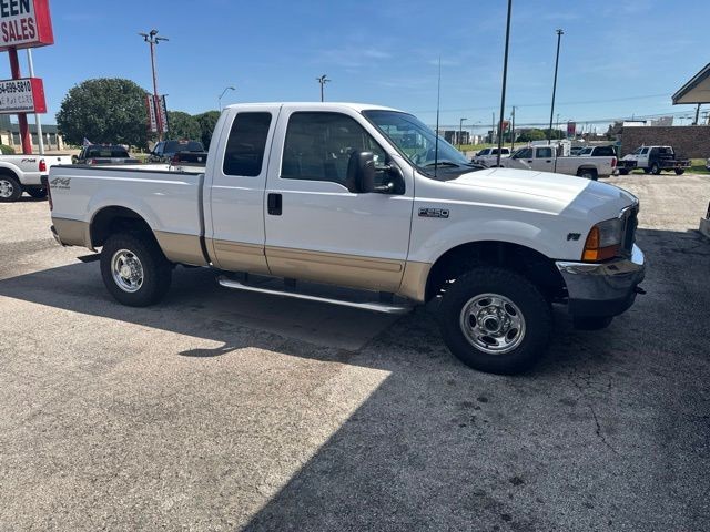 Ford Super Duty F-250 Vehicle Image 03