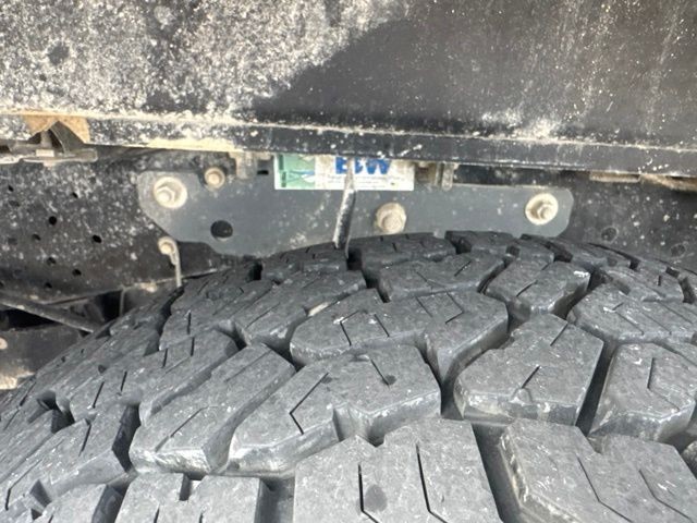 Ford Super Duty F-250 SRW Vehicle Image 03