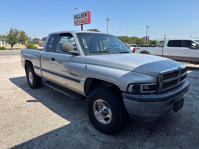 Dodge Ram 1500 Vehicle Full-screen Gallery Image 03