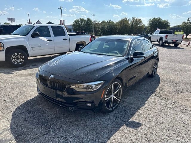BMW 4 Series Vehicle Image 02