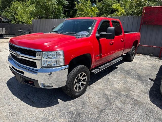Chevrolet Silverado 3500HD Vehicle Image 03
