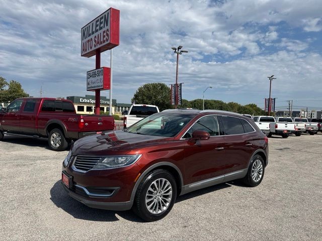 Lincoln MKX Vehicle Full-screen Gallery Image 02