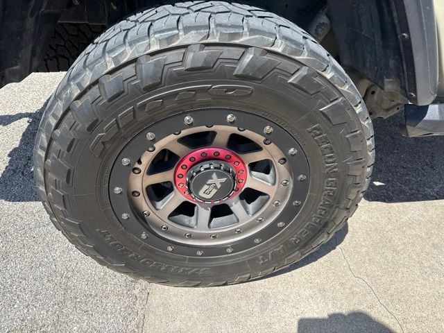 Jeep Gladiator Vehicle Image 02