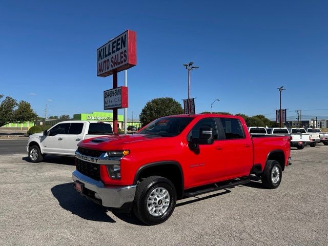 Chevrolet Silverado 2500HD Vehicle Full-screen Gallery Image 02