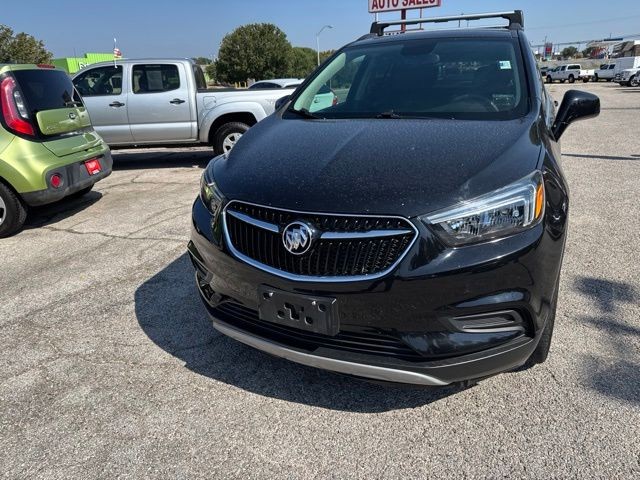 Buick Encore Vehicle Full-screen Gallery Image 02