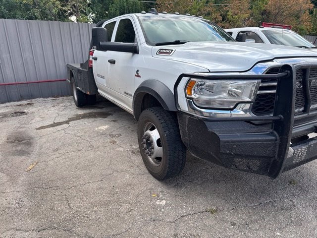 Ram 5500 Chassis Cab Vehicle Full-screen Gallery Image 02