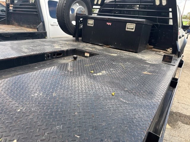 Ram 5500 Chassis Cab Vehicle Full-screen Gallery Image 03