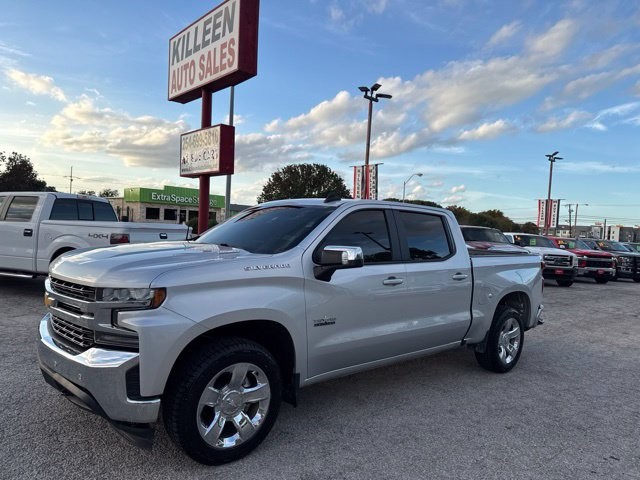 Chevrolet Silverado 1500 Vehicle Full-screen Gallery Image 02
