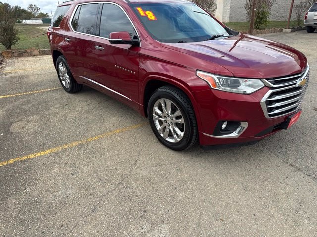 Chevrolet Traverse Vehicle Full-screen Gallery Image 03