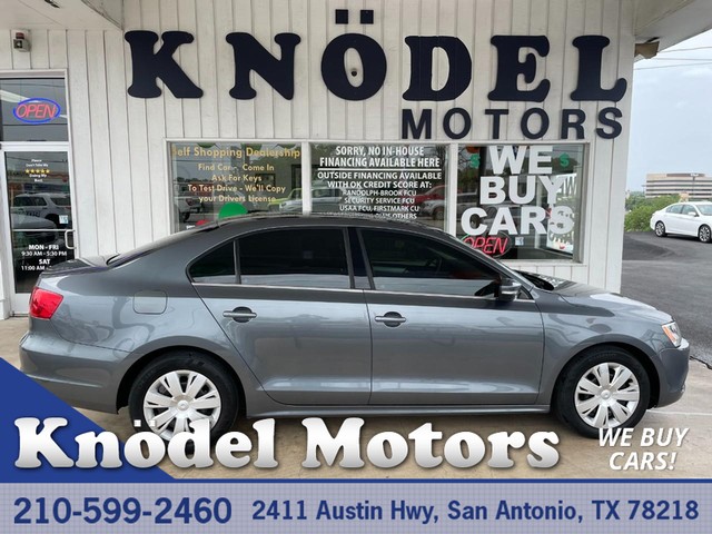 2013 Volkswagen Jetta Sedan SE at Knodel Motors in San Antonio TX