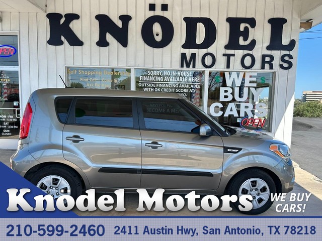 2013 Kia Soul Base at Knodel Motors in San Antonio TX