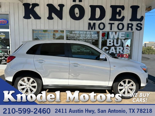2015 Mitsubishi Outlander Sport ES at Knodel Motors in San Antonio TX
