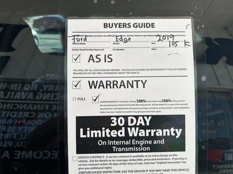 Ford Edge Vehicle Full-screen Gallery Image 11