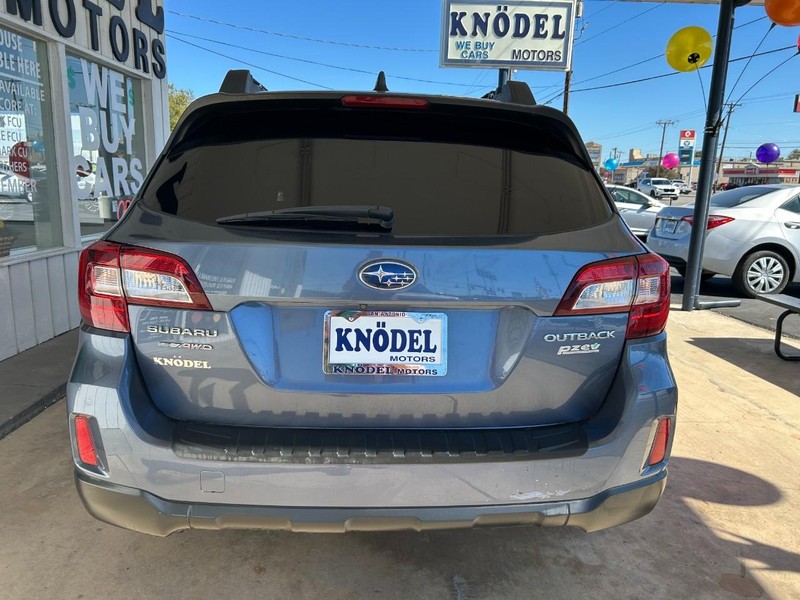 Subaru Outback Vehicle Full-screen Gallery Image 03