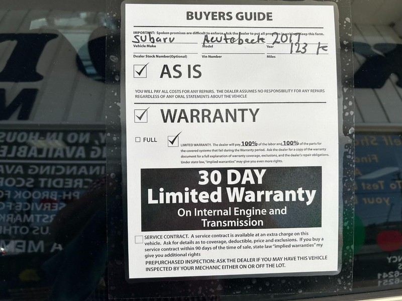 Subaru Outback Vehicle Full-screen Gallery Image 11