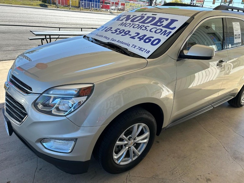 Chevrolet Equinox Vehicle Full-screen Gallery Image 05