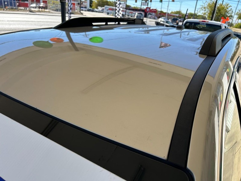 Chevrolet Equinox Vehicle Full-screen Gallery Image 07