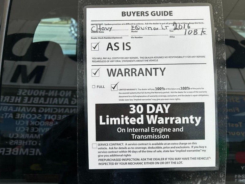 Chevrolet Equinox Vehicle Full-screen Gallery Image 11