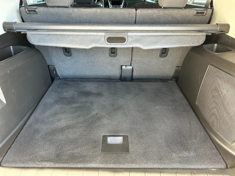 Chevrolet Equinox Vehicle Full-screen Gallery Image 25